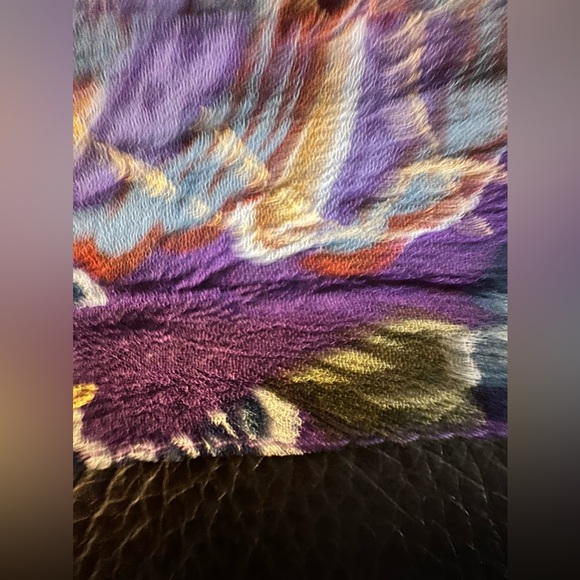 Silk Scarf with Hand Painted Gold - Picture 11 of 12